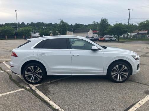 2019 Audi Q8 3.0T Premium