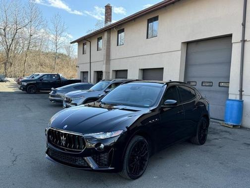 2021 Maserati Levante Base
