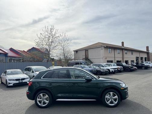 2020 Audi Q5 45 Premium Plus