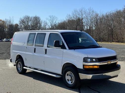 2024 Chevrolet Express 2500 RWD 2500 Regular Wheelbase WT