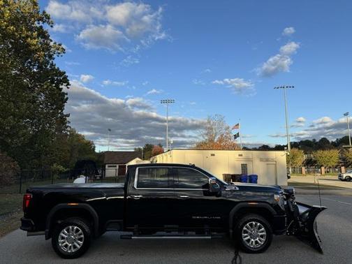2023 GMC Sierra 2500 Denali