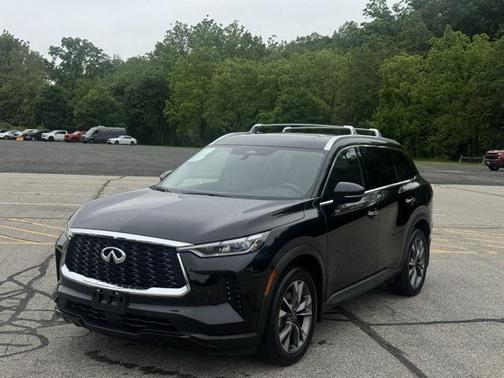 2024 INFINITI QX60 Luxe