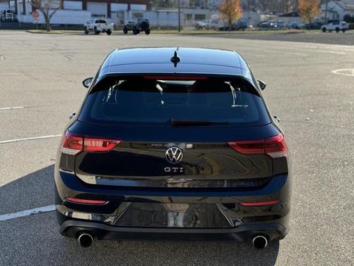 2024 Volkswagen Golf GTI 2.0T S DSG