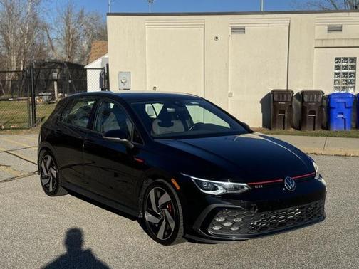 2024 Volkswagen Golf GTI 2.0T S DSG