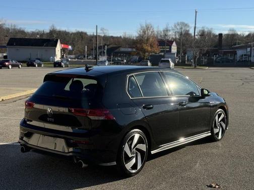 2024 Volkswagen Golf GTI 2.0T S DSG