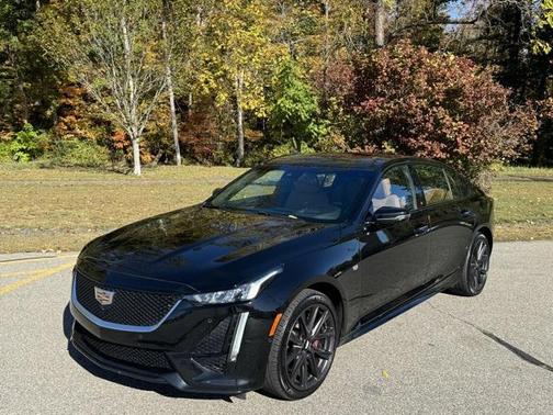 2023 Cadillac CT5 Sport