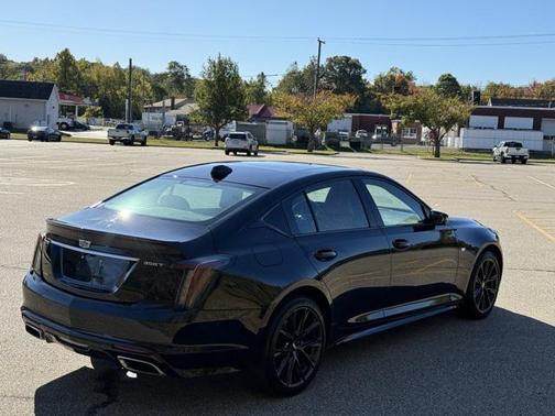 2023 Cadillac CT5 Sport