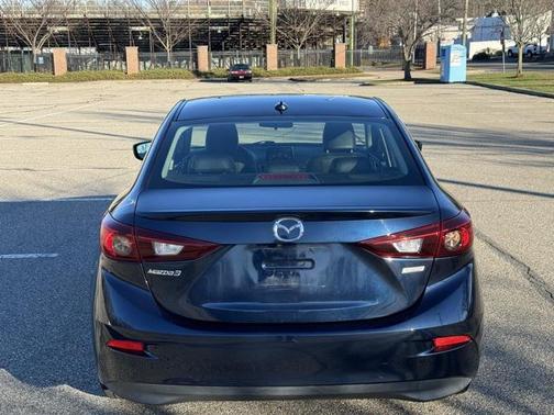 2018 Mazda Mazda3 Touring