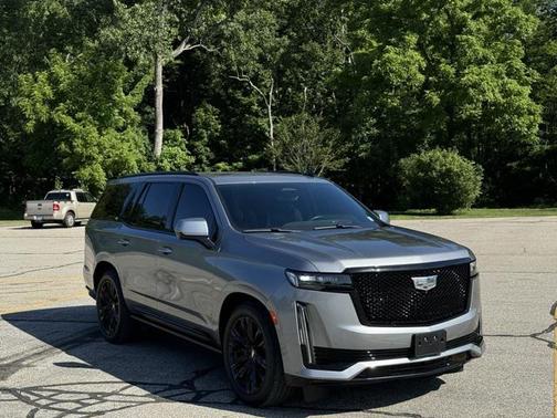 2023 Cadillac Escalade Sport
