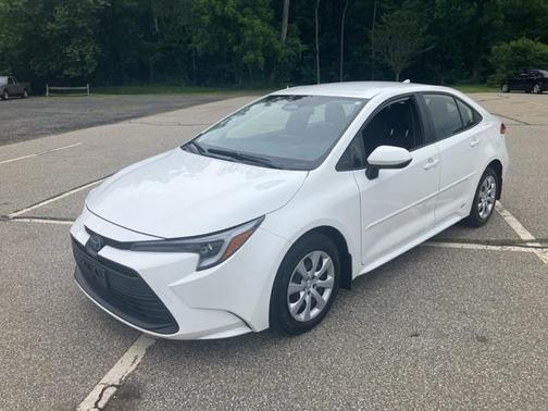 2024 Toyota Corolla Hybrid LE
