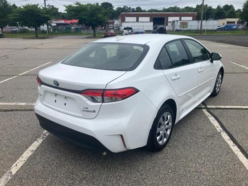 2024 Toyota Corolla Hybrid LE
