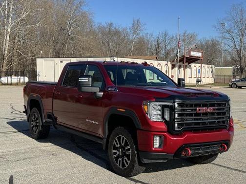 2021 GMC Sierra 2500 AT4