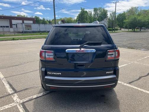 2016 GMC Acadia SLE-1