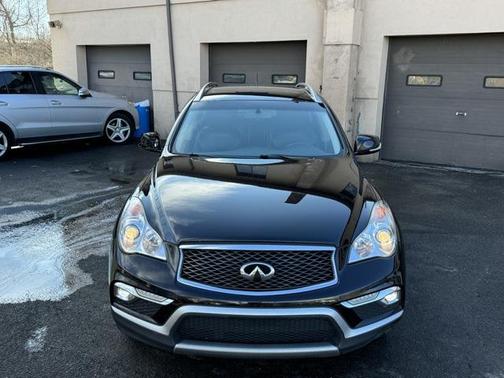 2017 INFINITI QX50 Base