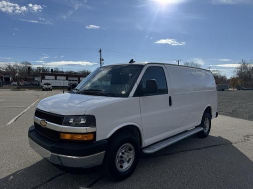 2023 Chevrolet Express 2500 RWD 2500 Regular Wheelbase WT