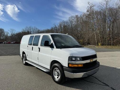2023 Chevrolet Express 2500 RWD 2500 Regular Wheelbase WT