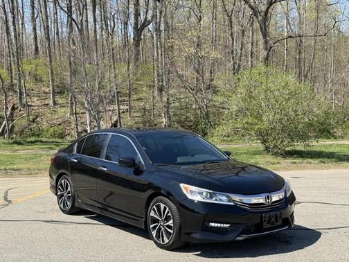 2017 Honda Accord Sport SE