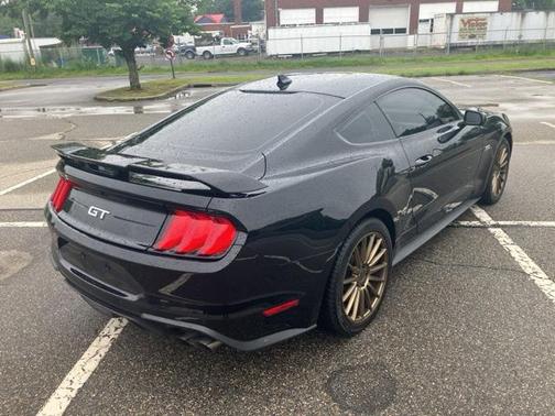 2021 Ford Mustang GT