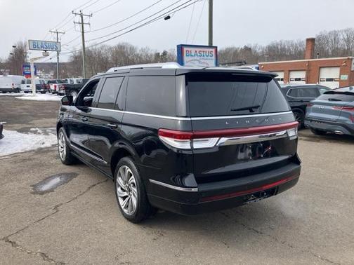 2022 Lincoln Navigator Reserve