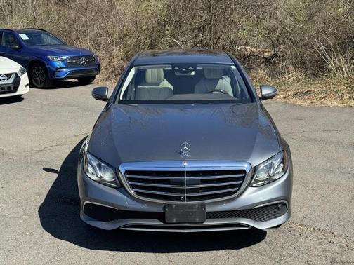 2017 Mercedes-Benz E-Class 4MATIC