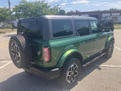 2022 Ford Bronco Outer Banks