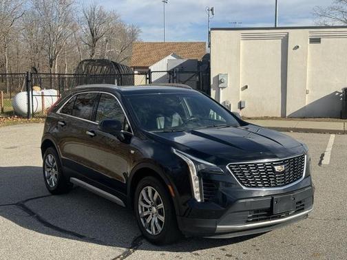2020 Cadillac XT4 Premium Luxury