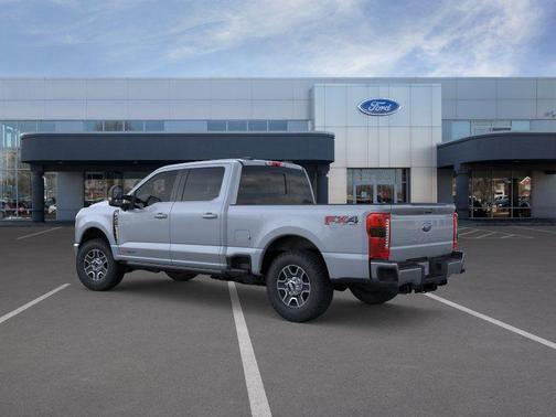 Glacier Gray Metallic TriCoat 2026 Ford F-350 Lariat