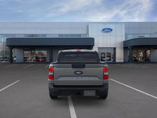 2025 Ford Maverick Lariat