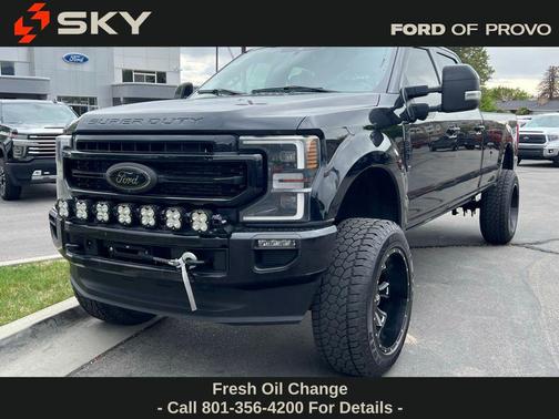 Black Metallic 2022 Ford F-350 Lariat