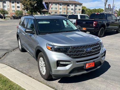 Silver Metallic 2024 Ford Explorer XLT