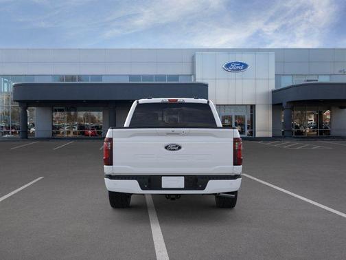 OXFORD WHITE 2026 Ford F-150 XLT