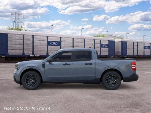 Azure Gray Metallic Tri-Coat 2026 Ford Maverick XLT