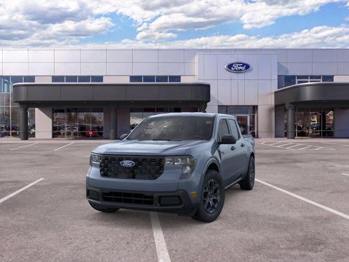 Azure Gray Metallic Tri-Coat 2026 Ford Maverick XLT