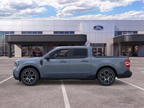 Azure Gray Metallic Tri-Coat 2026 Ford Maverick Lariat