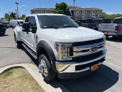 OXFORD WHITE 2019 Ford F-450 XL