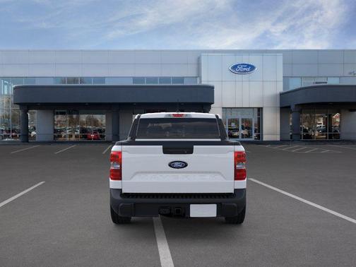 OXFORD WHITE 2025 Ford Maverick XLT