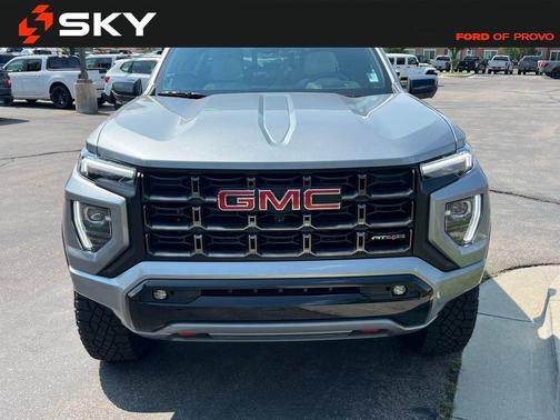 2023 GMC Canyon AT4X