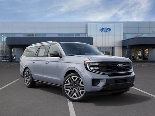 Glacier Gray Metallic Tri-Coat 2027 Ford Expedition Max Platinum