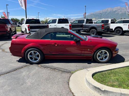 Red 2008 Ford Mustang GT Premium
