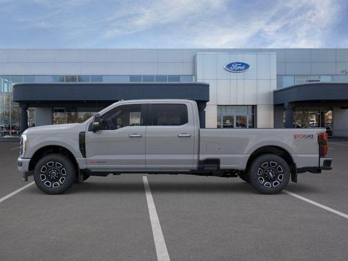 AVALANCHE 2026 Ford F-350 Platinum