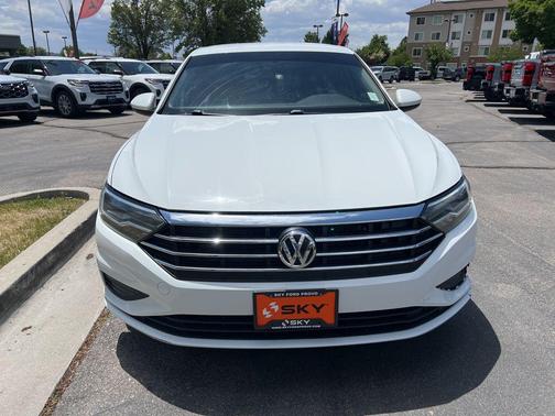 Pure White 2019 Volkswagen Jetta 1.4T S