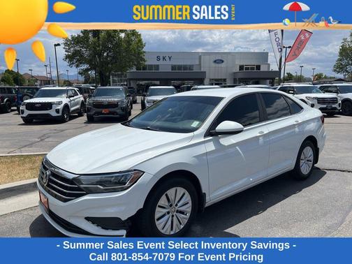 Pure White 2019 Volkswagen Jetta 1.4T S