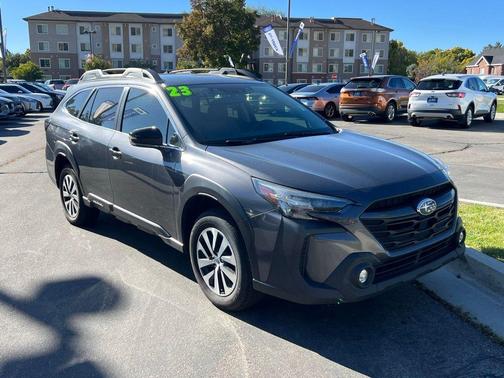 2023 Subaru Outback Premium