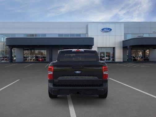 SHADOW BLACK 2026 Ford Maverick XLT