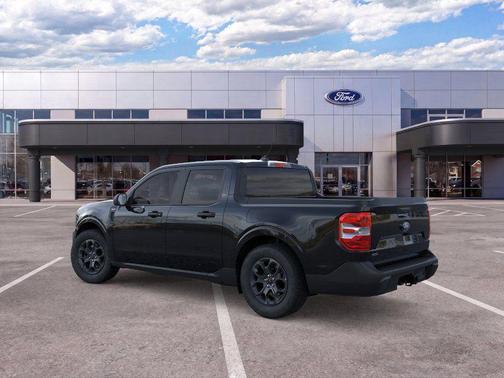 SHADOW BLACK 2026 Ford Maverick XLT