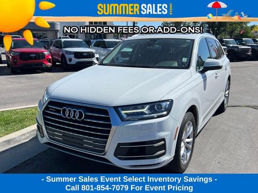 White 2017 Audi Q7 3.0T Premium
