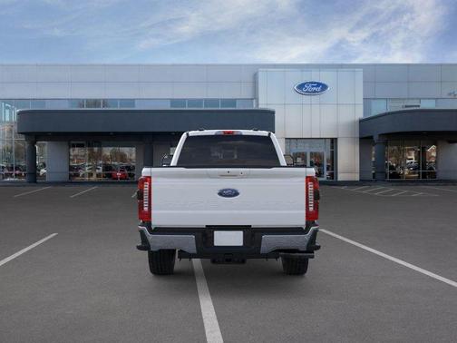 2026 Ford F-350 Lariat