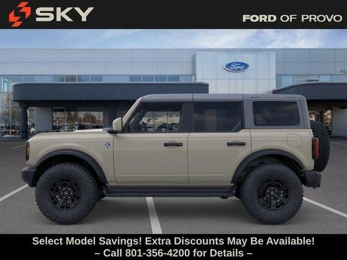 DESERT SAND 2026 Ford Bronco Outer Banks