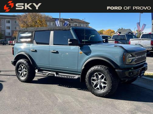 2022 Ford Bronco Badlands