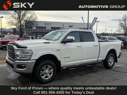 2022 RAM 3500 Laramie Crew Cab 4x4 6'4' Box